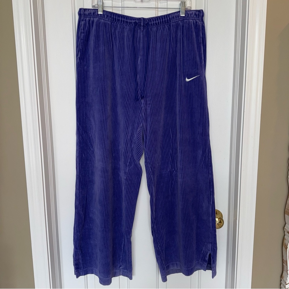 Nike Ribbed Velour High Rise Wide Leg Pants - Picture 5 of 12